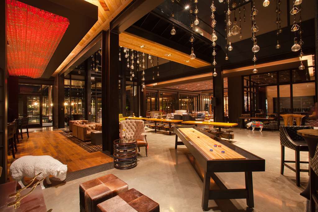 The George, By Valencia Hotel Collection College Station Einrichtungen foto